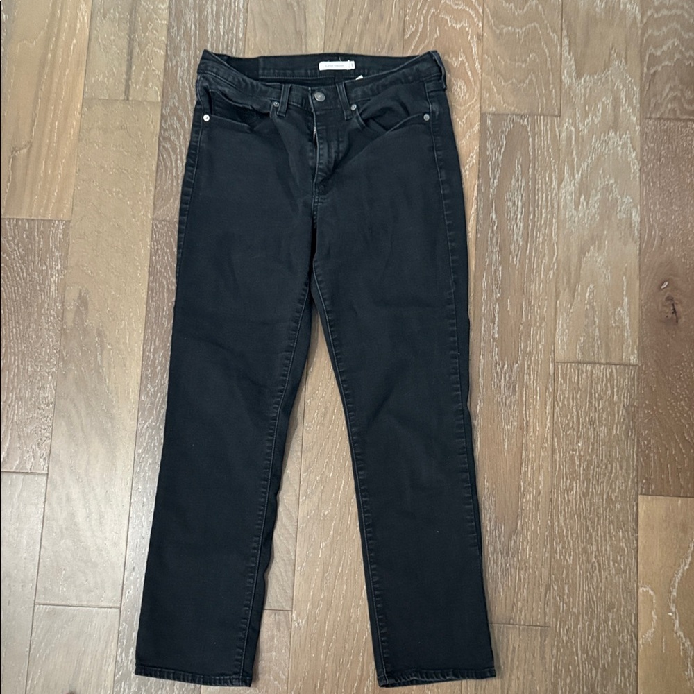 Levi's Black Straight Leg Jeans for Women